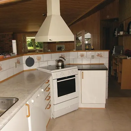 Holiday home Stunning Home In Humble With Sauna *